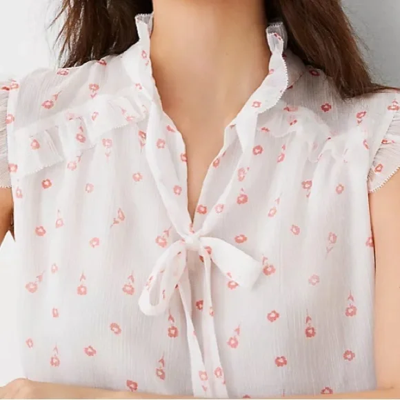 Ann Taylor Floral Tie Neck Ruffle Yoke Top Size Small - Picture 4 of 8